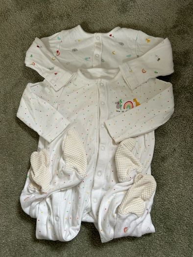 Baby Girl 9-12 months Clothes Bundle