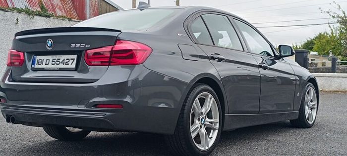 2018 BMW 330e iPerformance M Sport