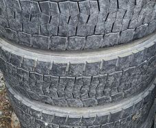 Traction tyres