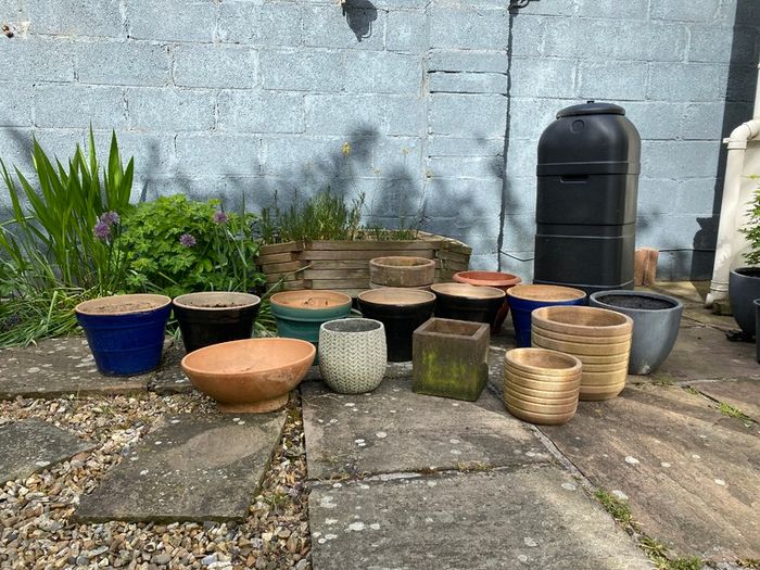 Garden pots