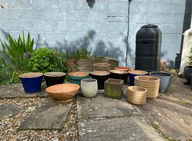 Garden pots