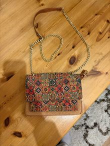 Handbag