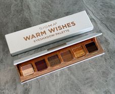New Sigma Beauty Warm Wishes Eyeshadow Palette