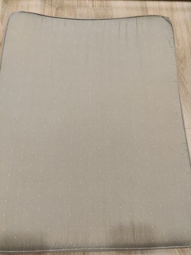 Free changing mat