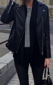 Gingham black & white shell top