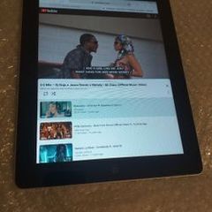 Apple iPad - Silver