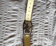 Men's belt with fancy buckle
