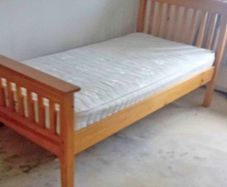 Stunning Good Quality Wooden Single Bed Frame - Can Deliver