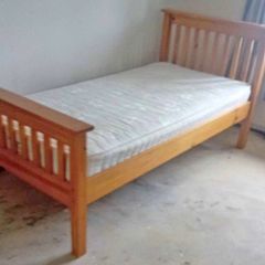 Stunning Good Quality Wooden Single Bed Frame - Can Deliver