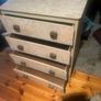 Formica chest of drawers Image 5