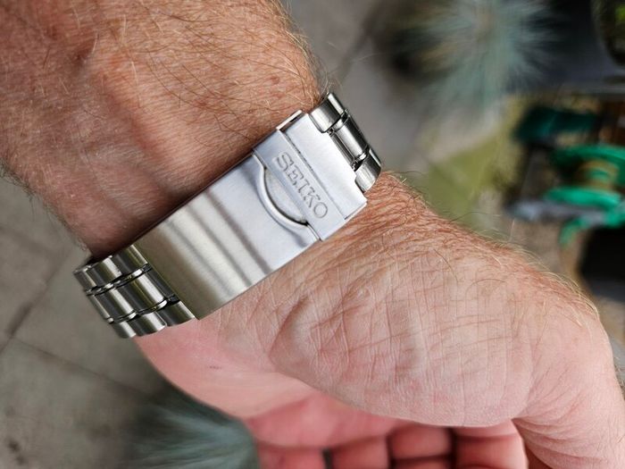 Watch Seiko Chronograph.