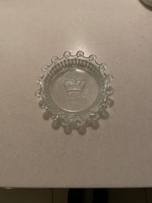 Etched glass ashtray/ pintray Elizabeth 1953