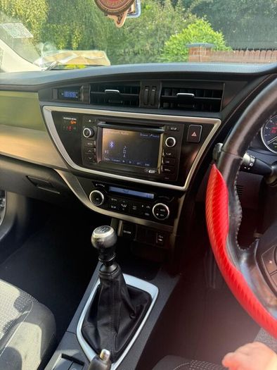 Toyota Auris 131