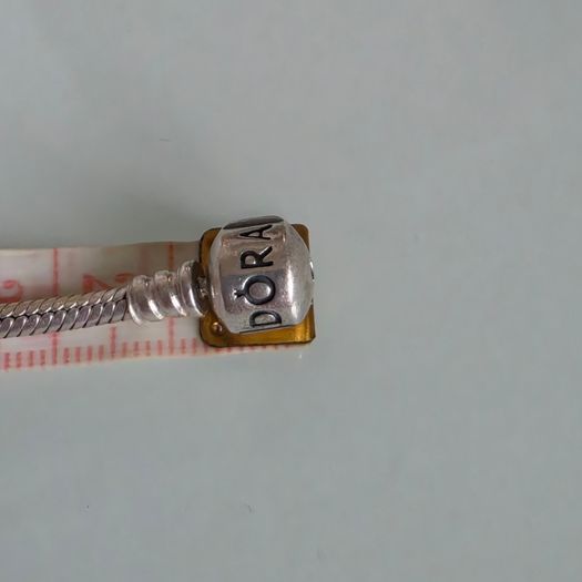 Pandora bracelet barrel clasp size 23cm very good condition fully hallmarked