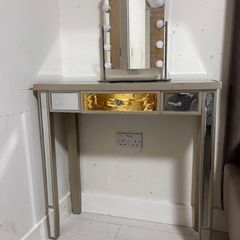 Dressing Table with Mirror