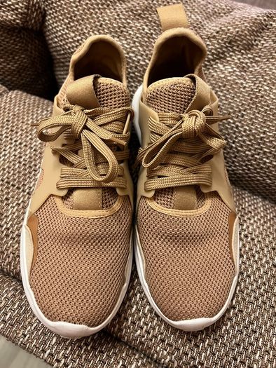 H&M trainers