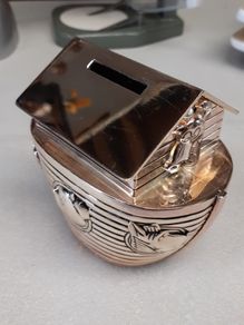 Savings box