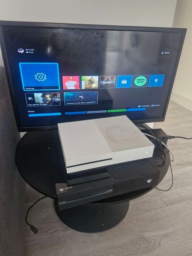 2 Xbox and TV