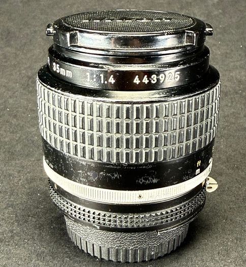Nikon Ai-s AIS Nikkor 35mm f/1.4