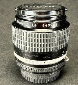 Nikon Ai-s AIS Nikkor 35mm f/1.4