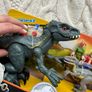 Jurassic World Imaginext Final Confrontation Dinosaur and Figure Pack New Damaged Box Please Look at the pictues Image 4