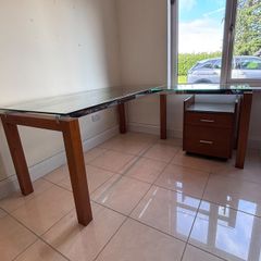 L-Shaped Corner Desk - Glass Top and Solid Wood