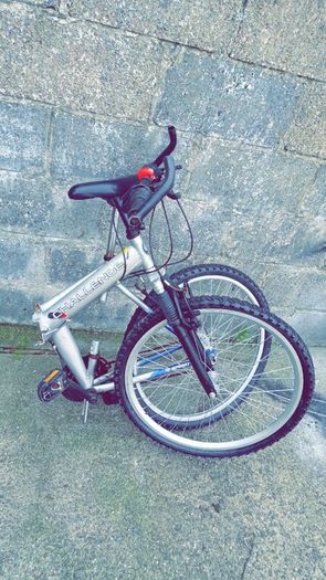 Fold away mountain bike