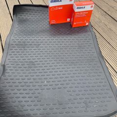 bmw g30 boot liner, cabin filters, air filter and original grill