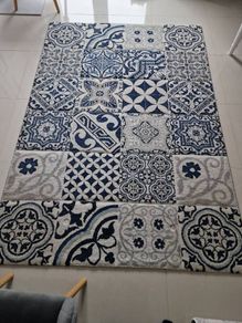 Rug