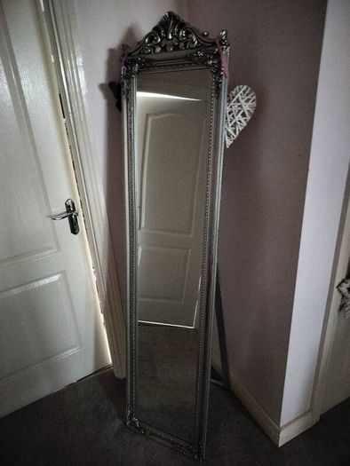 mirror