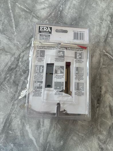 door handle with lock
