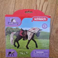 BRAND NEW Schleich 42469 Rocky Mountain Horse Mare Horse Show