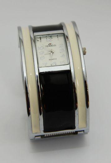 Ladies Denacci Quartz watch