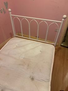 white Metal Single Bedframe
