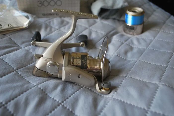 Shimano Twin Power XT3000