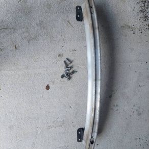 Audi Q7 rear bumber reinforcement bar