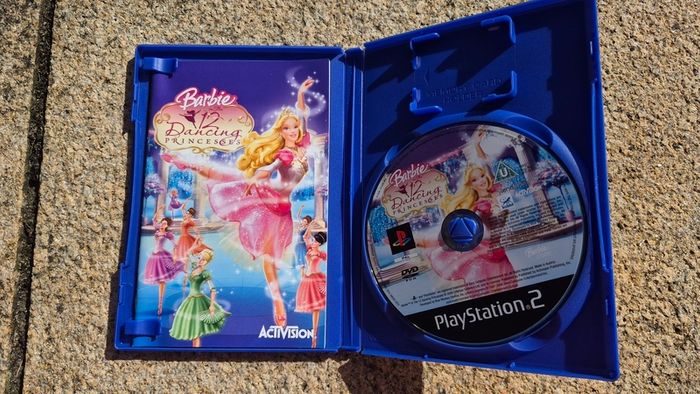 PlayStation 2 Gran Turismo 3. Crazy Taxi. Barbie