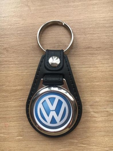 Synthetic leather Volkswagen keyring with shopping trolley token/coin