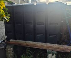 Oil tank