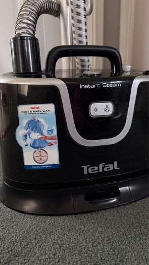 Tefal Instant Steam Upright Garment Steamer Excellent Condition
