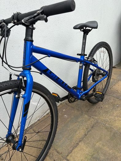 Giant 24 inch bike - perfect condition