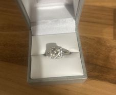 beautiful ladies ring