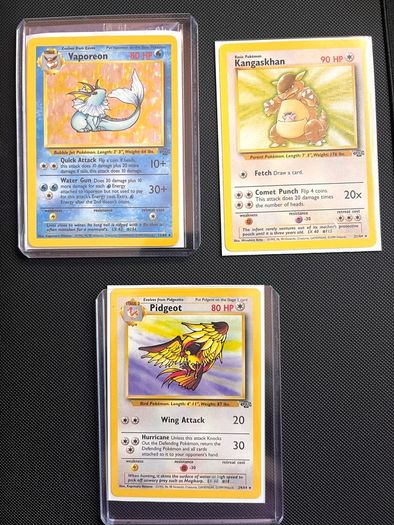Lot of 21 original vintage Wizards of the Coast (WOTC) English Pokemon TCG cards from the 1999 Jungle and Base Set expansions.