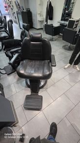 2 barber chairs & 2 chairs