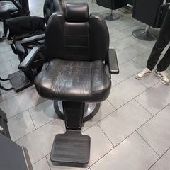 2 barber chairs & 2 chairs