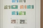 1929-1995 Ireland Commemorative incl sheetlets &amp; 1968-1995 Definitive (inc Gerl series, Architecture &amp; Treasures inc Enschede) Stamp Collection in Davo Album. (shown in 95 images)
