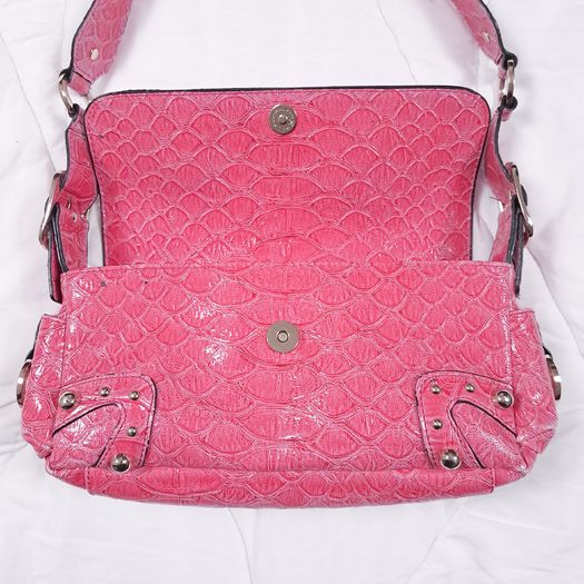 Guess Vintage Pink Croc Embossed Patent Leatherette Shoulder Bag Y2K