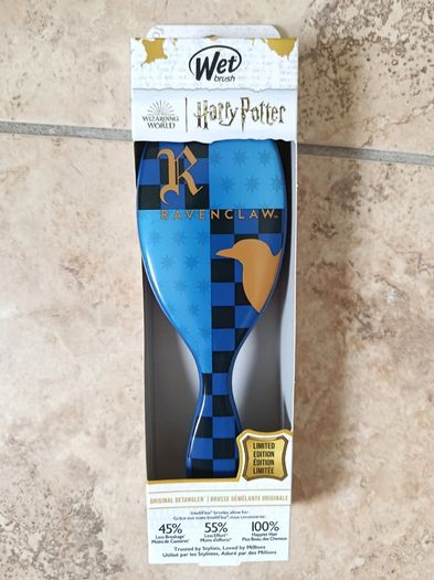 Wet Brush - Harry Potter - Limited Edition Ravenclaw Detangler (Blue) New