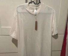 Skims T-shirt