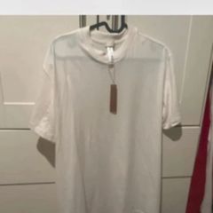 Skims T-shirt